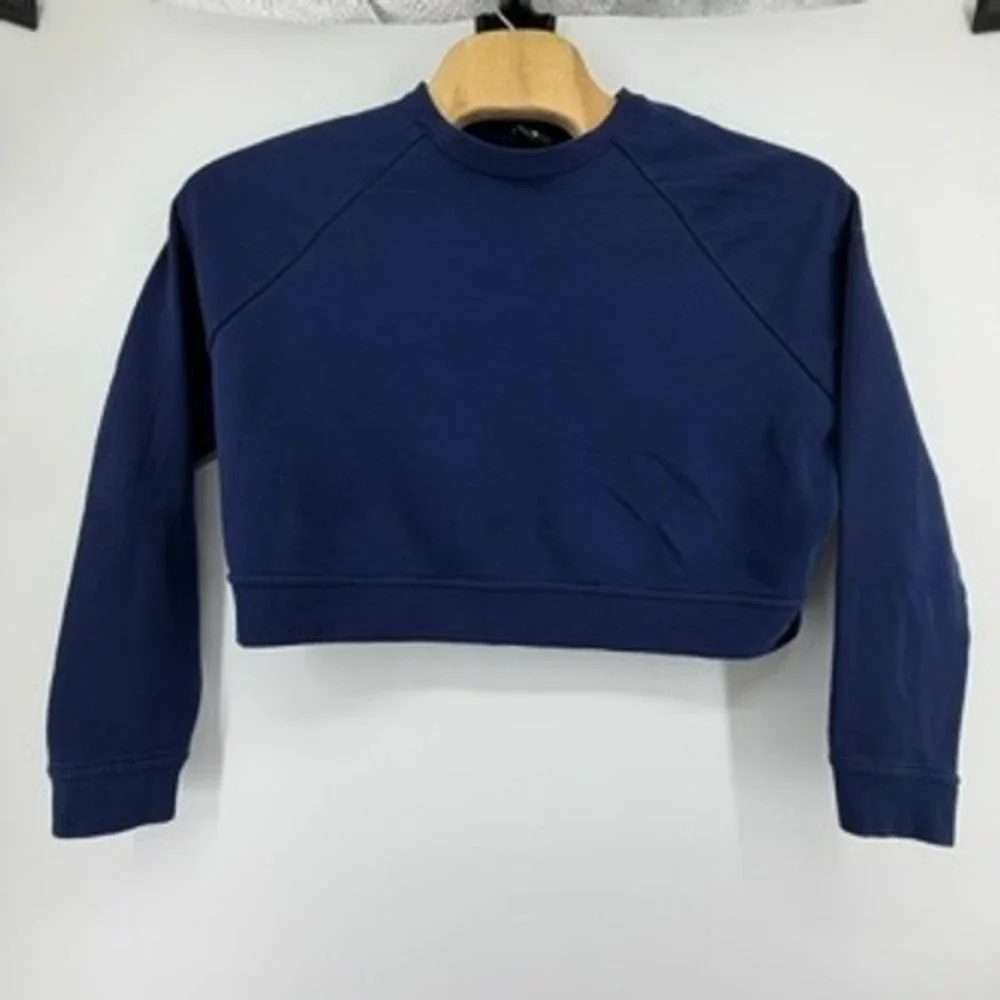 Nike Dri-FIT Navy Blue Cropped Raglan Sweatshirt Pullover Womens Large
